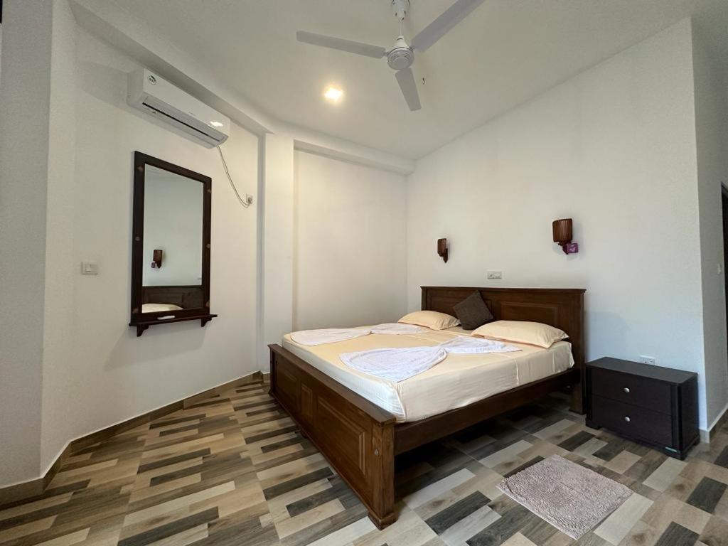Siyon Yula - Guest House Hikkaduwa Exteriér fotografie