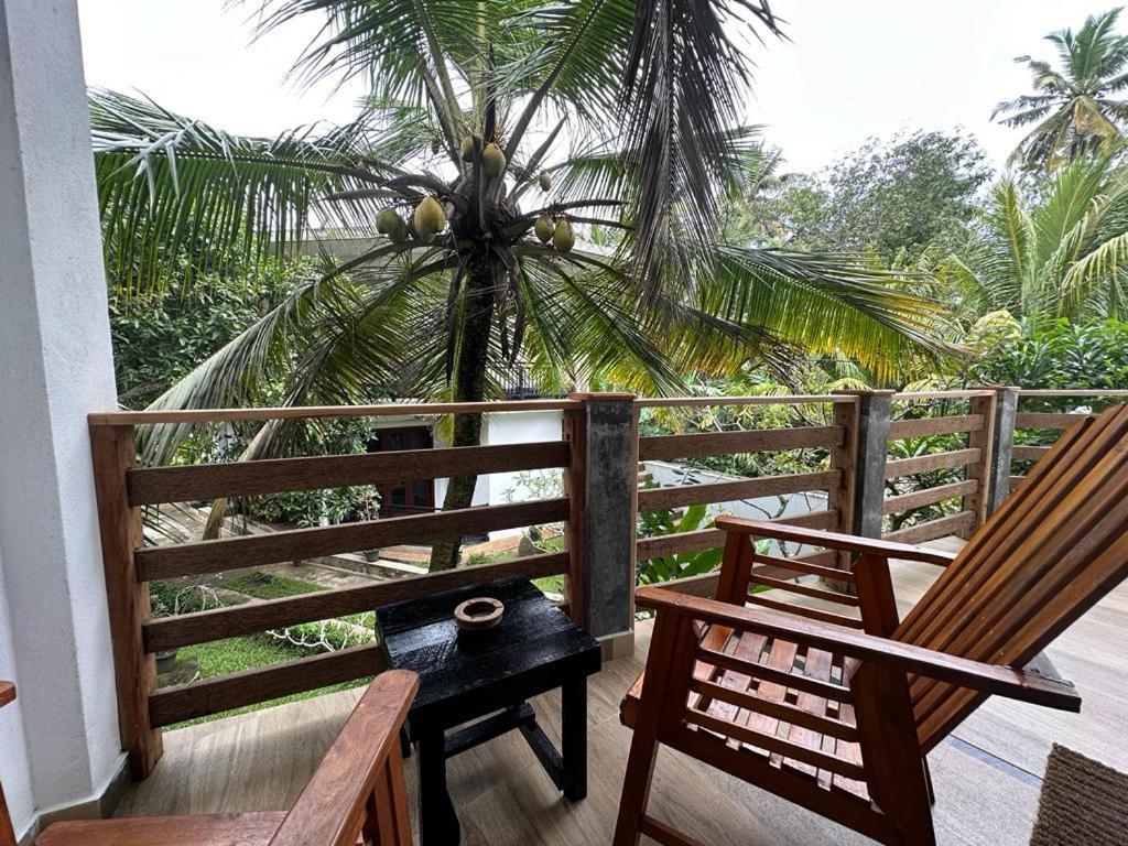 Siyon Yula - Guest House Hikkaduwa Exteriér fotografie