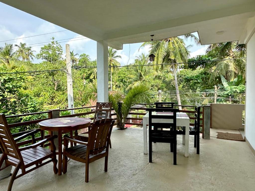 Siyon Yula - Guest House Hikkaduwa Exteriér fotografie